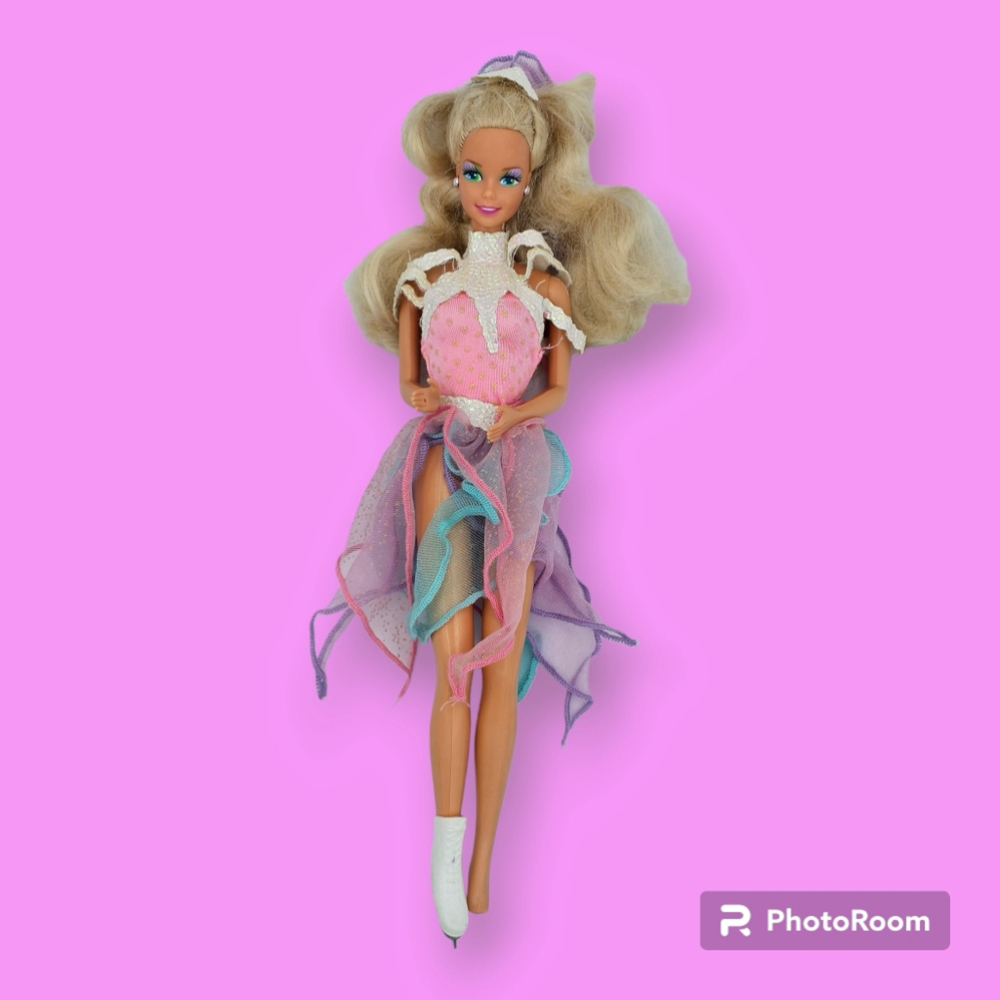 Vintage 1989 Barbie Ice Capades Doll